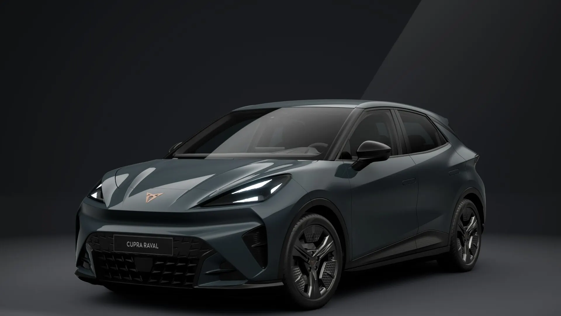 CUPRA RAVAL PLUS