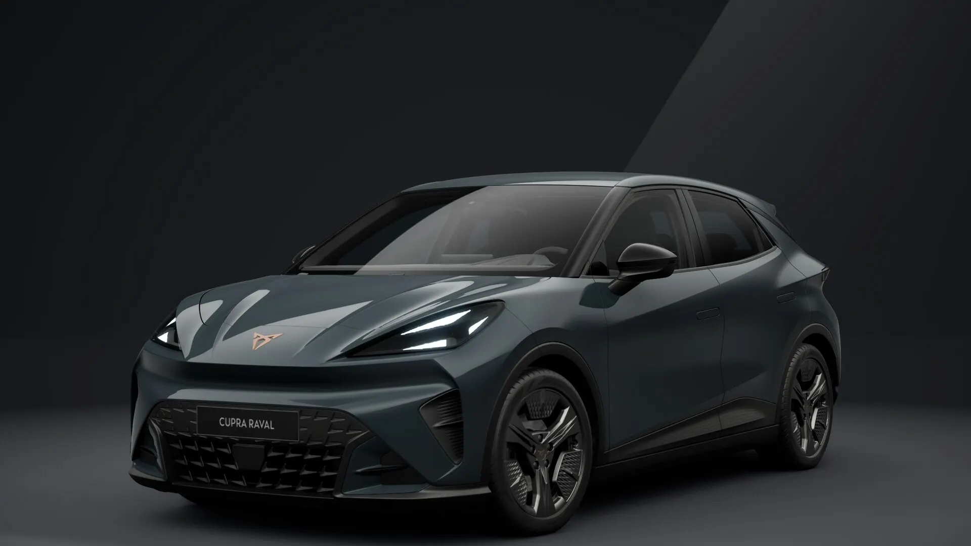 CUPRA RAVAL PLUS